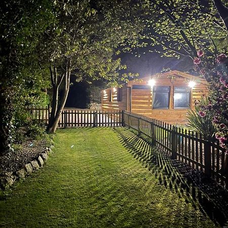 Snowdonia Cabin Caernarfon Bagian luar foto